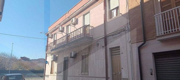 9 rooms Building in San Severo, Italy No. 21031 5