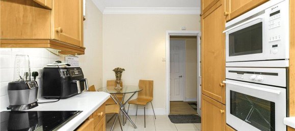 2 bedrooms Apartment in Virginia Water, United Kingdom No. 8625 9