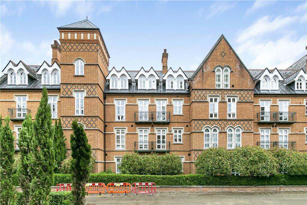 2 bedrooms Apartment in Virginia Water, United Kingdom No. 8625