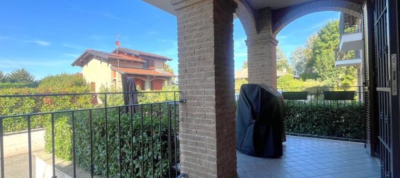 4 bedrooms House in Turin, Italy No. 379755 11