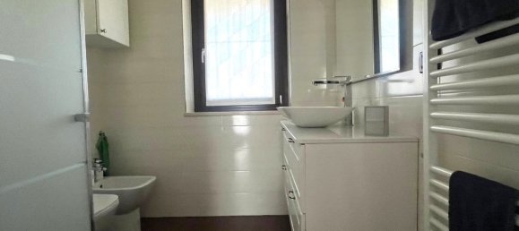 4 bedrooms House in Turin, Italy No. 379755 12