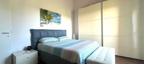 4 bedrooms House in Turin, Italy No. 379755 13