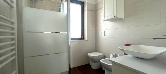 4 bedrooms House in Turin, Italy No. 379755 19