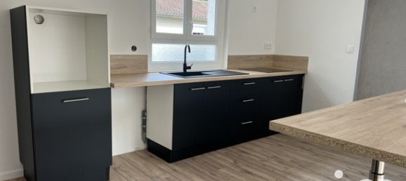 3 bedrooms House in Boe, France No. 312616 3