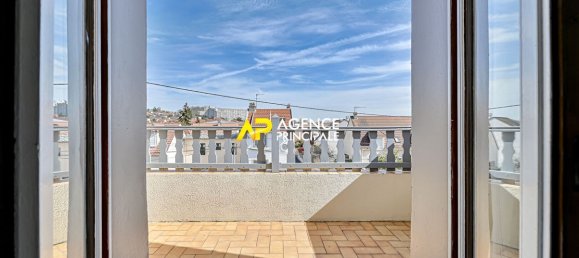 4 bedrooms House in Argenteuil, France No. 179452 13