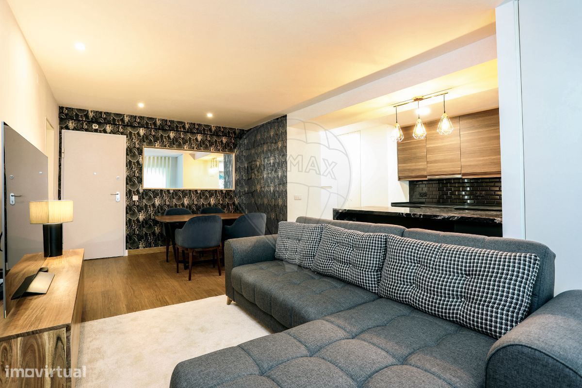 5 bedrooms Apartment in Oeiras, Portugal No. 51269