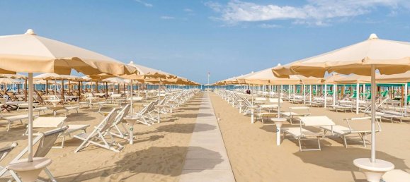 Imóvel comercial T7 em Camaiore, Italy N.º 232501 33