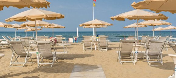 Imóvel comercial T7 em Camaiore, Italy N.º 232501 35