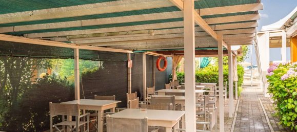 Imóvel comercial T7 em Camaiore, Italy N.º 232501 22