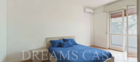 1 bedroom Apartment in Milan, Italy No. 312172 5