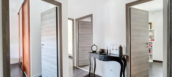 6 bedrooms Villa in Furiani, France No. 88326 12