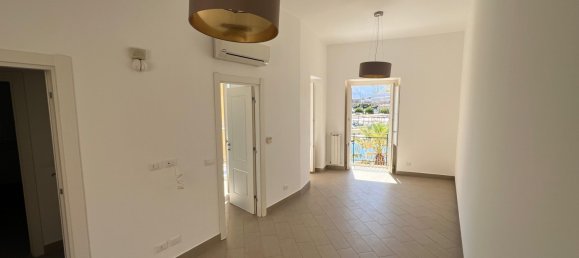 Apartamento de 3 divisões em Palermo, Italy N.º 311688 24