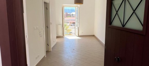 Apartamento de 3 divisões em Palermo, Italy N.º 311688 4