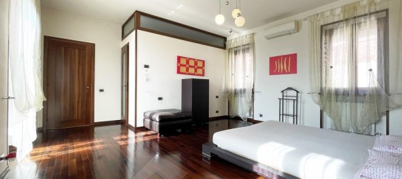 Вилла с 7 комнатами в Момо, Италия № 103209 41