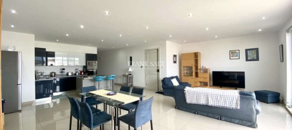 3 bedrooms Penthouse in Balzan, Malta No. 9320 5