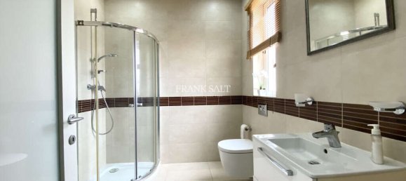 3 bedrooms Penthouse in Balzan, Malta No. 9320 15