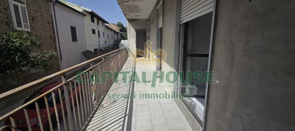 4 rooms Building in San Nicola la Strada, Italy No. 39805 36