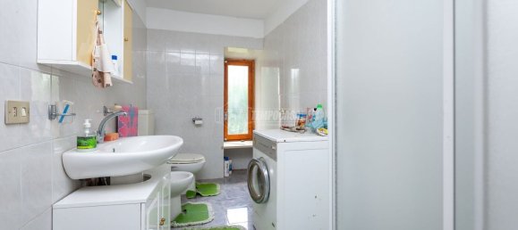 4-Zimmer Haus in Castagneto Po, Italy, Nr. 145533 8