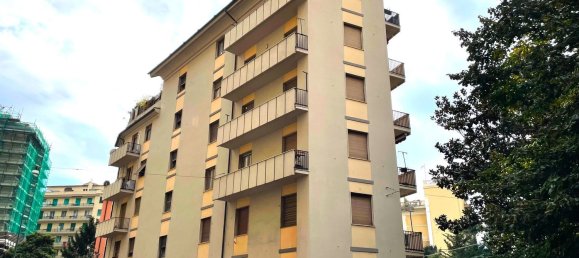 3-Zimmer Wohnung in Genoa, Italy, Nr. 151133 2