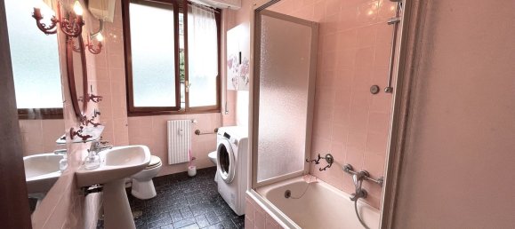 3-Zimmer Wohnung in Genoa, Italy, Nr. 151133 32