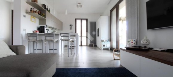 Вилла с 5 комнатами в Казалетто ди Сопра, Италия № 89039 11