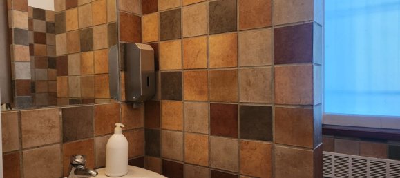 2 rooms Apartment in Bologna, Italy No. 285934 3