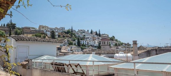 2 chambres Maison de ville à Granada, Spain No. 135368 4