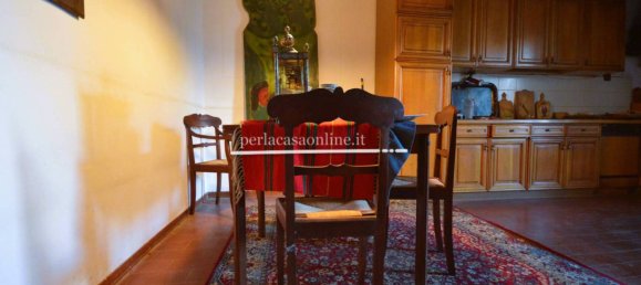 5 rooms Building in Castrocaro Terme e Terra del Sole, Italy No. 64451 5