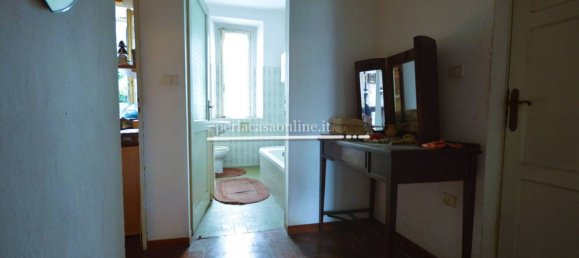 5 rooms Building in Castrocaro Terme e Terra del Sole, Italy No. 64451 8