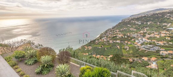 3 bedrooms House in Calheta, Portugal No. 115310 26