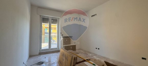 2 bedrooms Penthouse in Curno, Italy No. 370115 11