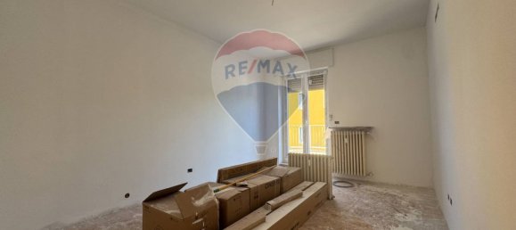 2 bedrooms Penthouse in Curno, Italy No. 370115 8