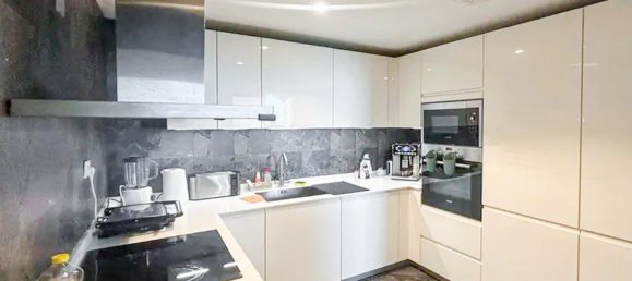 2 bedrooms Apartment in Jumeirah Beach Residence, UAE No. 101113 3