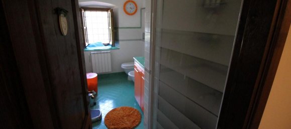 Villa de 12 habitaciónes en Figline e Incisa Valdarno, Italy No. 233157 29