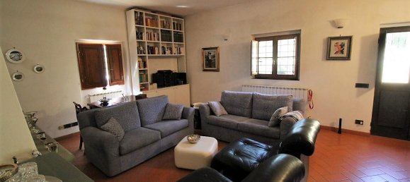 Villa de 12 habitaciónes en Figline e Incisa Valdarno, Italy No. 233157 35