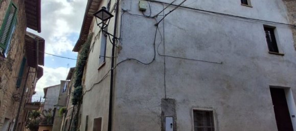 Дом с 4 комнатами в Беванья, Италия № 281196 2