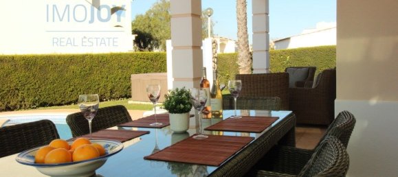 4 Schlafzimmer Haus in Ferragudo, Portugal, Nr. 102524 16