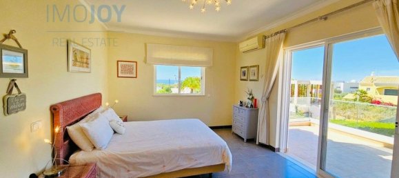 4 Schlafzimmer Haus in Ferragudo, Portugal, Nr. 102524 31