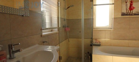 4 Schlafzimmer Haus in Ferragudo, Portugal, Nr. 102524 34