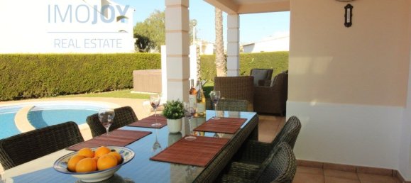 4 Schlafzimmer Haus in Ferragudo, Portugal, Nr. 102524 11