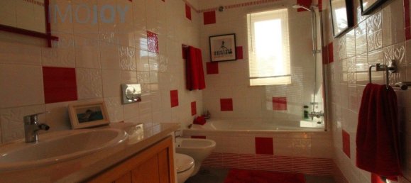 4 Schlafzimmer Haus in Ferragudo, Portugal, Nr. 102524 26