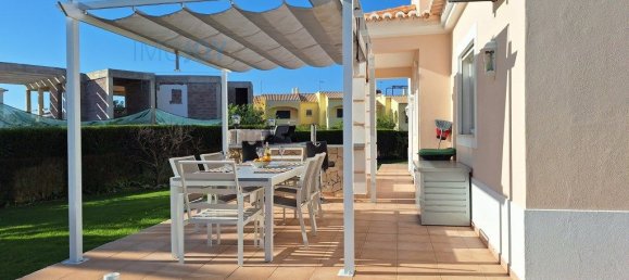 4 Schlafzimmer Haus in Ferragudo, Portugal, Nr. 102524 19