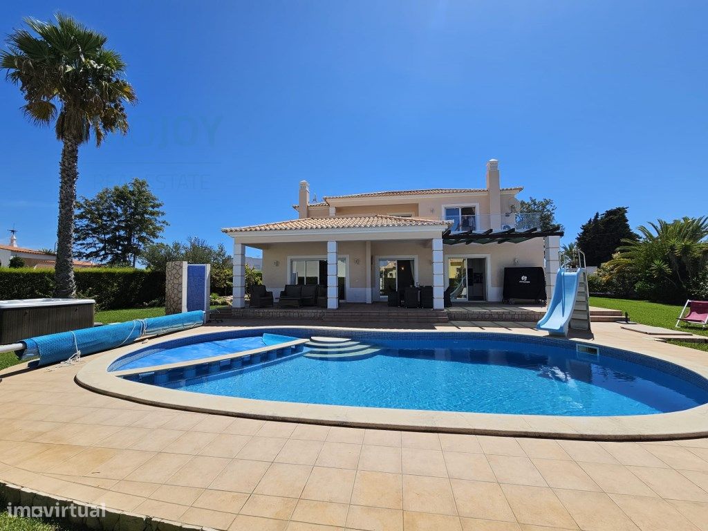 4 Schlafzimmer Haus in Ferragudo, Portugal, Nr. 102524