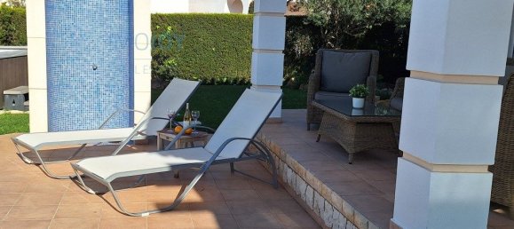 4 Schlafzimmer Haus in Ferragudo, Portugal, Nr. 102524 12