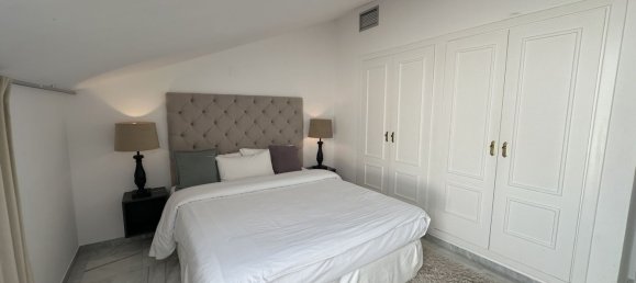 Ático de 2 dormitorios en Marbella, Spain No. 137936 20