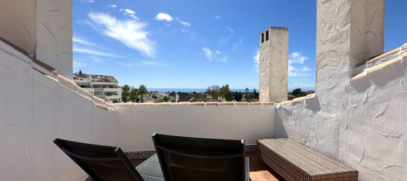 Ático de 2 dormitorios en Marbella, Spain No. 137936 32