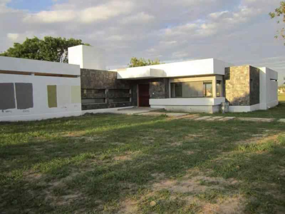 Casa T3 em Cordoba, Argentina N.º 1385