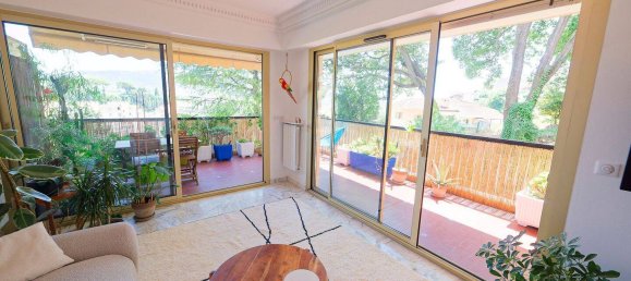 2 bedrooms Apartment in Nice, France No. 328966 3