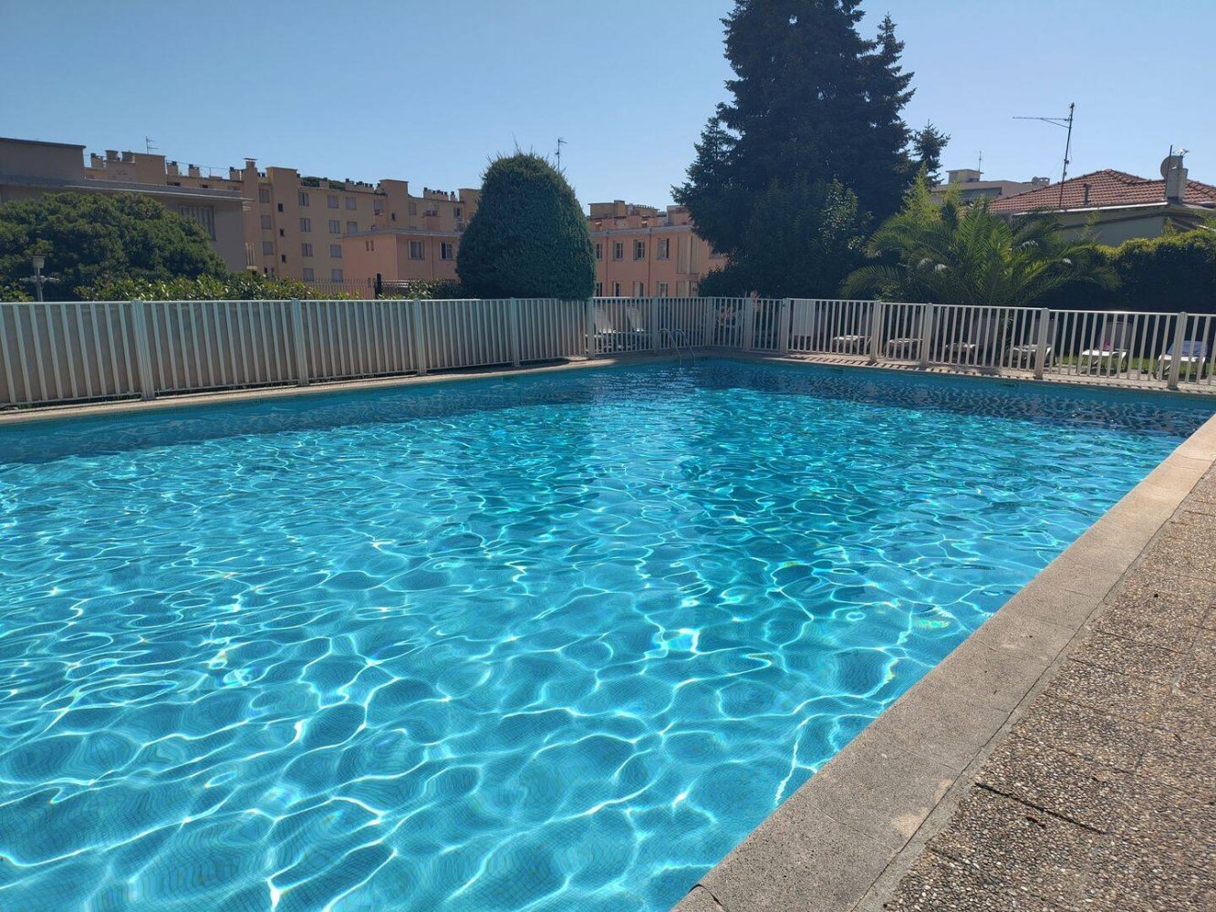 2 bedrooms Apartment in Nice, France No. 328966