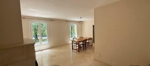 5 Schlafzimmer Haus in Brie, France, Nr. 277458 9